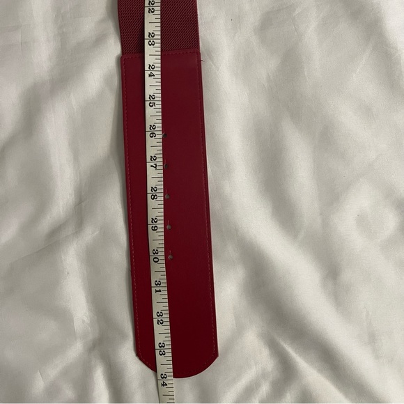 Burgundy PU leather circle buckle w/ rhinestones details elastic waistband belt - Picture 6 of 8